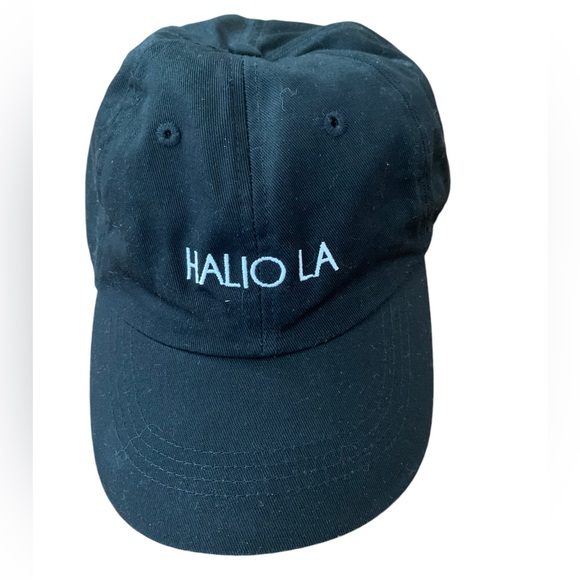 Halio Cap - Picture 1 of 4